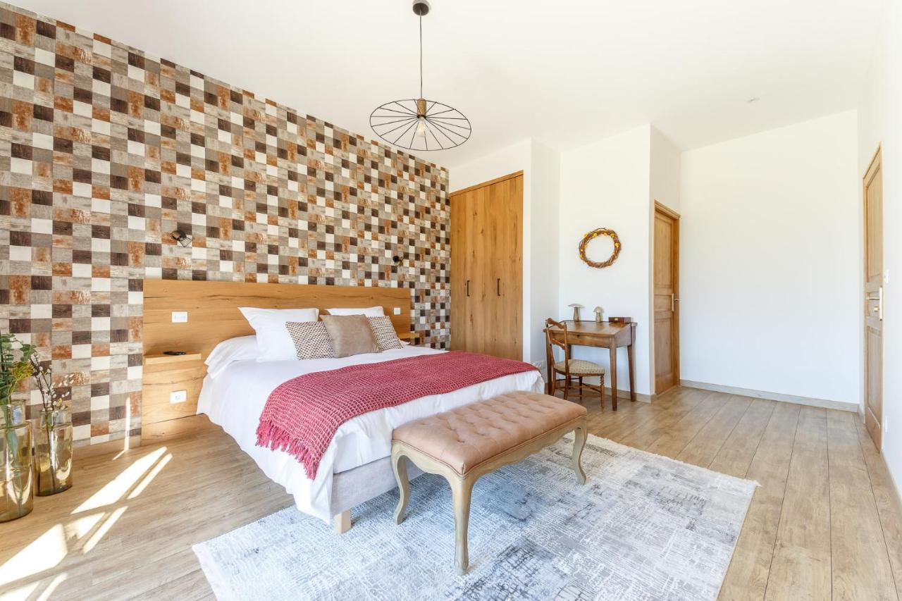 Gite Et Chambres D'Hotes - La Maison Du Grand Bossieu Esterno foto